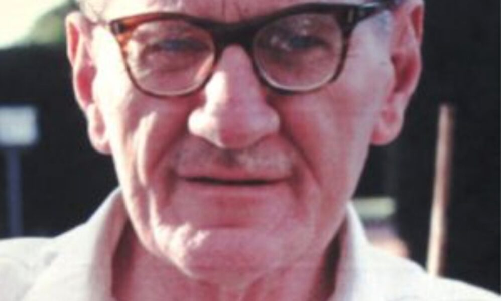 Enter hanging judge Hector Macdonald - NewsHawks
